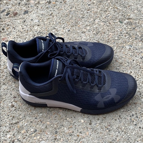 ua charged legend tr